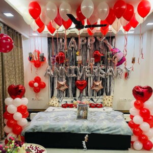 ROMANTIC ANNIVERSARY DECOR